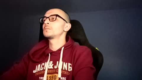 Yoursexxyguy online show from February 15, 2025, 10:52 pm