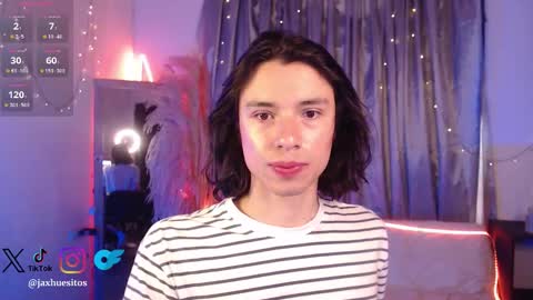 Hey im Jaxxxon check my info     online show from February 7, 2026, 12:20 pm