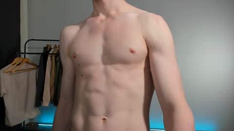 Snapshot of j_akira13 chatting on December 14, 2024, 5:03 pm Danny online show from December 14, 2024, 5:03 pm