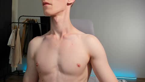 Snapshot of j_akira13 chatting on December 18, 2024, 6:25 pm Danny online show from December 18, 2024, 6:25 pm