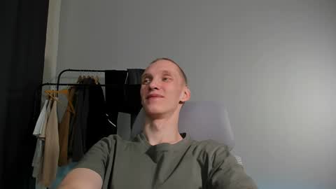 Snapshot of j_akira13 chatting on December 19, 2024, 10:56 am Danny online show from December 19, 2024, 10:56 am