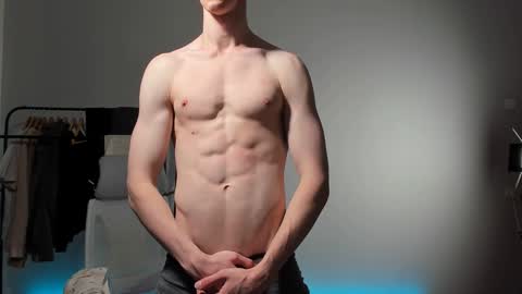 Snapshot of j_akira13 chatting on December 20, 2024, 9:11 am Danny online show from December 20, 2024, 9:11 am