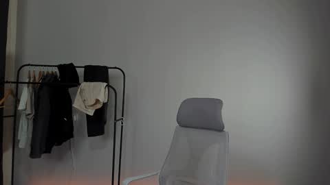 Snapshot of j_akira13 chatting on December 26, 2024, 8:07 am Danny online show from December 26, 2024, 8:07 am