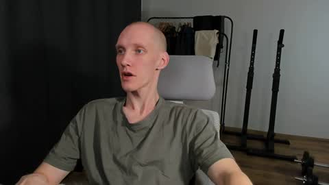 Snapshot of j_akira13 chatting on January 16, 2025, 10:32 am Danny online show from January 16, 2025, 10:32 am