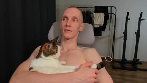 Snapshot of j_akira13 chatting on January 20, 2025, 5:15 am Danny online show from January 20, 2025, 5:15 am