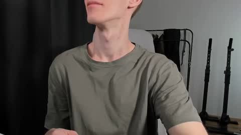 Snapshot of j_akira13 chatting on February 20, 2025, 9:33 am Danny online show from February 20, 2025, 9:33 am