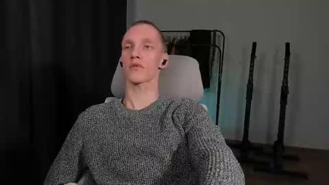 Snapshot of j_akira13 chatting on February 23, 2025, 6:28 am Danny online show from February 23, 2025, 6:28 am