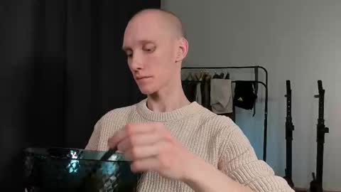 Snapshot of j_akira13 chatting on February 25, 2025, 6:31 pm Danny online show from February 25, 2025, 6:31 pm