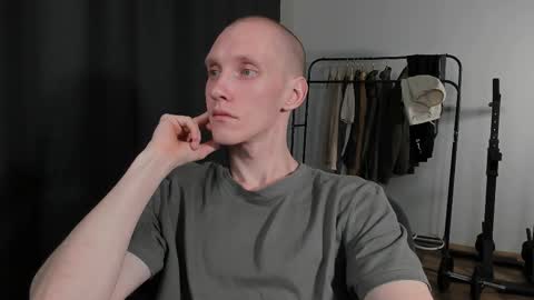 Snapshot of j_akira13 chatting on February 26, 2025, 7:38 pm Danny online show from February 26, 2025, 7:38 pm