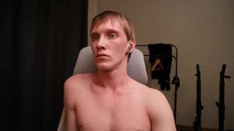 Snapshot of j_akira13 chatting on November 3, 2025, 5:47 pm Danny online show from November 3, 2025, 5:47 pm