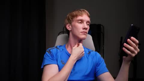 Snapshot of j_akira13 chatting on November 9, 2025, 5:55 pm Danny online show from November 9, 2025, 5:55 pm