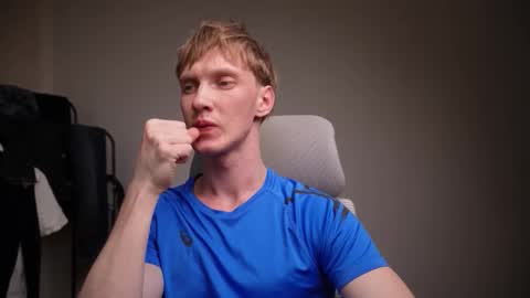 Snapshot of j_akira13 chatting on February 2, 2026, 9:02 pm Danny online show from February 2, 2026, 9:02 pm