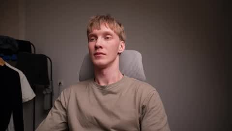 Snapshot of j_akira13 chatting on February 3, 2026, 9:20 pm Danny online show from February 3, 2026, 9:20 pm