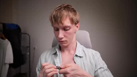 Snapshot of j_akira13 chatting on February 17, 2026, 4:09 am Danny online show from February 17, 2026, 4:09 am