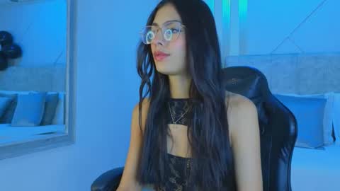 j_belle_ online show from March 21, 2026, 2:42 pm