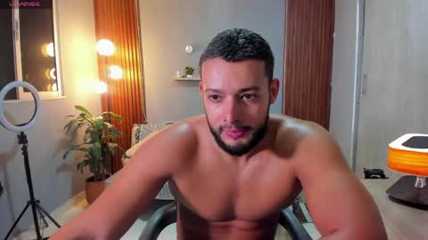 Snapshot of j_calix chatting on May 3, 2026, 11:22 pm Calix Independient model Insta and twt Calixsnake online show from May 3, 2026, 11:22 pm