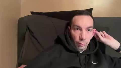 j_dc online show from January 28, 2025, 7:10 pm