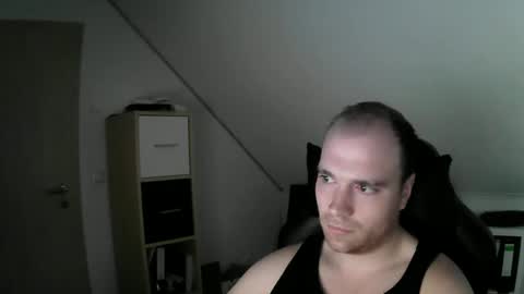 Snapshot of j_german783377 chatting on November 26, 2025, 10:16 am here4y online show from November 26, 2025, 10:16 am