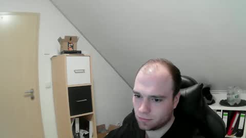 Snapshot of j_german783377 chatting on January 7, 2026, 11:23 am here4y online show from January 7, 2026, 11:23 am