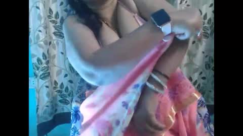 jaan80096 online show from November 4, 2025, 9:08 am