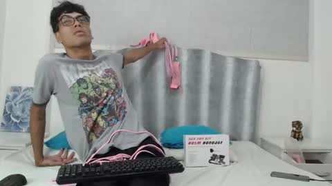 Snapshot of jacck_black chatting on June 21, 2026, 1:35 pm jacck_black online show from June 21, 2026, 1:35 pm