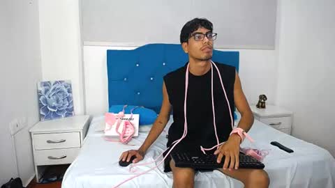 Snapshot of jacck_black chatting on July 2, 2026, 1:50 pm jacck_black online show from July 2, 2026, 1:50 pm