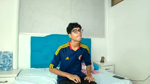 Snapshot of jacck_black chatting on July 7, 2026, 1:37 pm jacck_black online show from July 7, 2026, 1:37 pm
