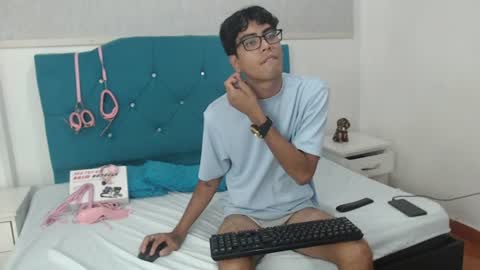 Snapshot of jacck_black chatting on July 18, 2026, 2:21 pm jacck_black online show from July 18, 2026, 2:21 pm