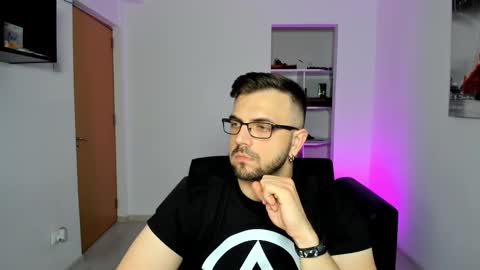 Snapshot of jace_thorne chatting on November 1, 2025, 5:26 pm Jace online show from November 1, 2025, 5:26 pm