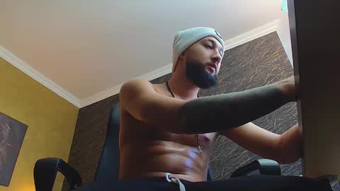 JaceZachary online show from February 19, 2025, 12:44 pm