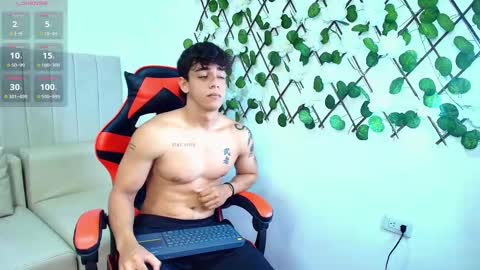 Snapshot of jack_bigx chatting on November 7, 2025, 8:53 pm hello my name is Jack online show from November 7, 2025, 8:53 pm