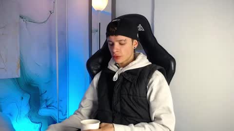 JACK  online show from March 21, 2026, 12:32 pm