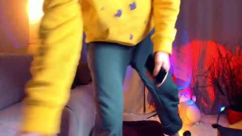 brestonsweet online show from March 25, 2026, 2:28 am