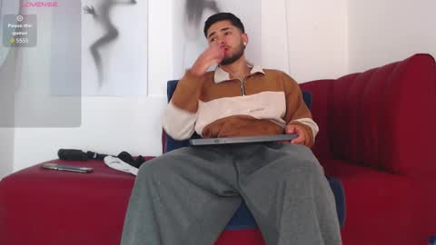    online show from March 27, 2026, 11:10 am