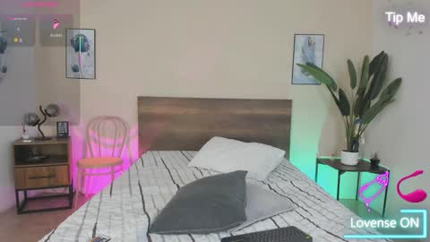 jack online show from September 19, 2025, 4:36 am