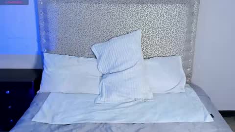 Jack White online show from February 12, 2025, 4:01 am