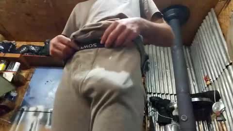 Dess online show from November 23, 2025, 8:58 am