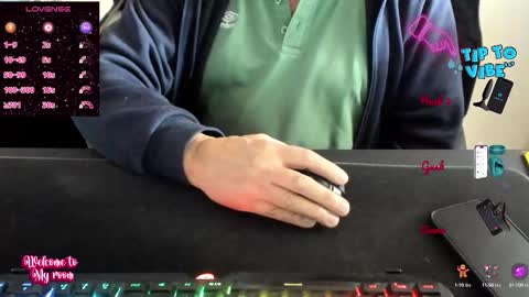 J-Mitchel online show from October 4, 2025, 10:46 am