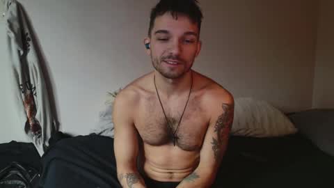 Snapshot of jackdesfeux chatting on February 13, 2025, 5:54 pm Jack online show from February 13, 2025, 5:54 pm