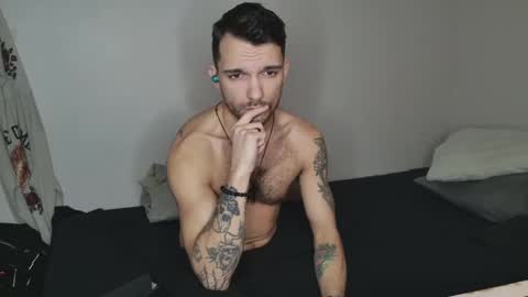 Snapshot of jackdesfeux chatting on February 14, 2025, 9:03 am Jack online show from February 14, 2025, 9:03 am