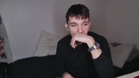 Snapshot of jackdesfeux chatting on February 21, 2025, 11:10 pm Jack online show from February 21, 2025, 11:10 pm