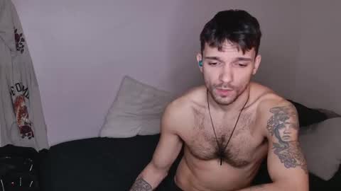 Snapshot of jackdesfeux chatting on February 22, 2025, 5:23 am Jack online show from February 22, 2025, 5:23 am