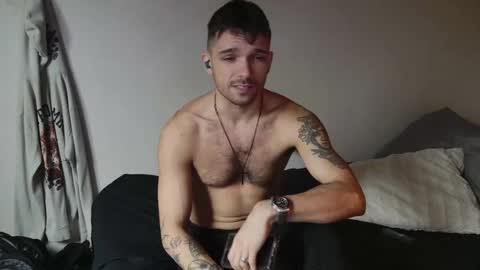 Snapshot of jackdesfeux chatting on March 6, 2025, 5:11 pm Jack online show from March 6, 2025, 5:11 pm