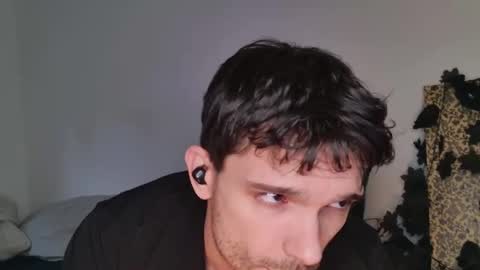 Snapshot of jackdesfeux chatting on November 9, 2025, 1:42 pm Jack online show from November 9, 2025, 1:42 pm