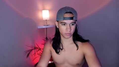 jacke__lee online show from November 26, 2025, 7:37 pm