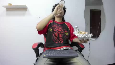 Jackes Taylor online show from October 26, 2025, 5:13 am