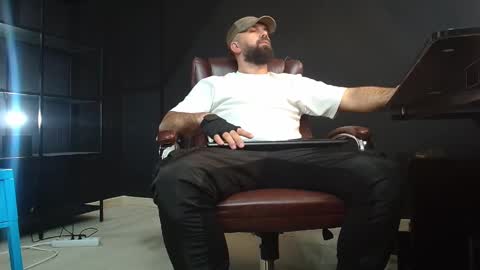 JackEthan online show from December 18, 2024, 6:53 am