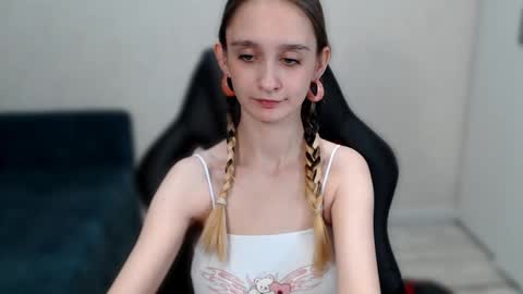 Snapshot of jackie__morgan chatting on December 27, 2024, 1:22 am jackie__morgan online show from December 27, 2024, 1:22 am