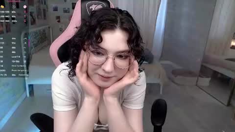 JackieApplePie online show from July 9, 2026, 7:45 am