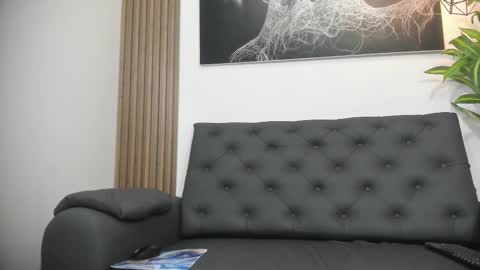 Jackk Russell  online show from January 17, 2026, 7:28 pm